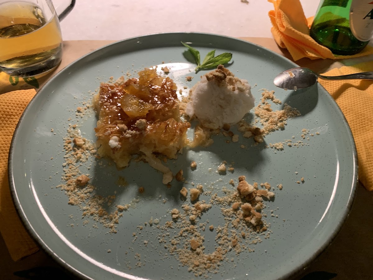 Asterias Restaurant Lounge Bar-10